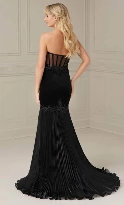 Christina Wu Elegance 17118 - Sweetheart Velvet Evening Dress -Boutique Wedding Dress Store christina wu elegance 17118 sweetheart velvet evening dress evening dresses 32334479261779