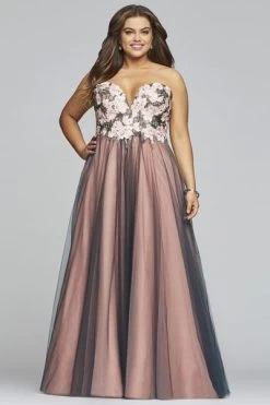 Faviana - 9467 Floral Appliqued Sweetheart A-Line Dress