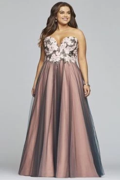 Faviana - 9467 Floral Appliqued Sweetheart A-Line Dress -Boutique Wedding Dress Store faviana 9467 floral appliqued sweetheart a line dress prom dresses 6093940391993