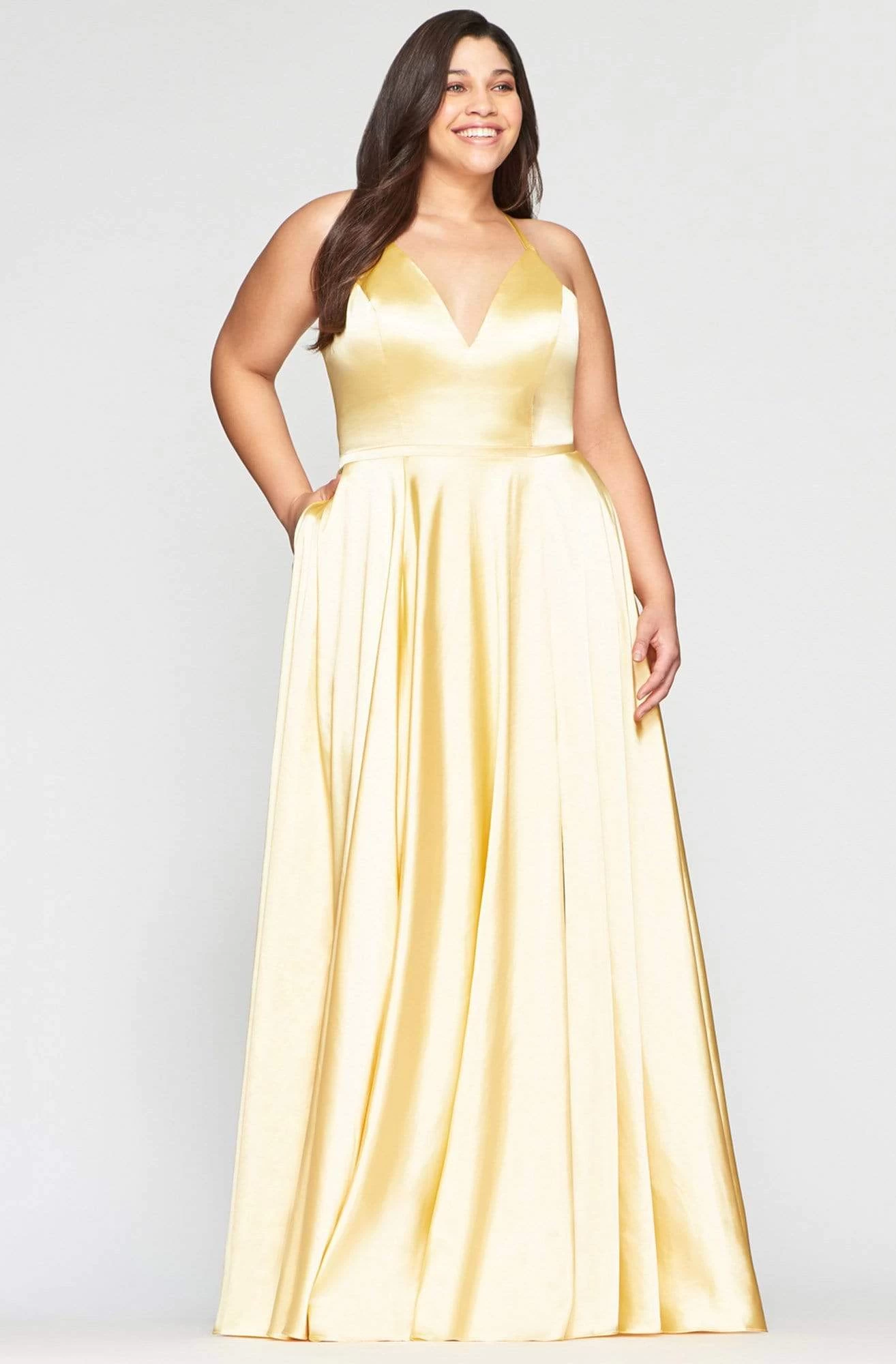 Faviana - 9469 Halter Neck Charmeuse A-line Dress 6 Faviana - 9469 Halter Neck Charmeuse A-line Dress - Image 4