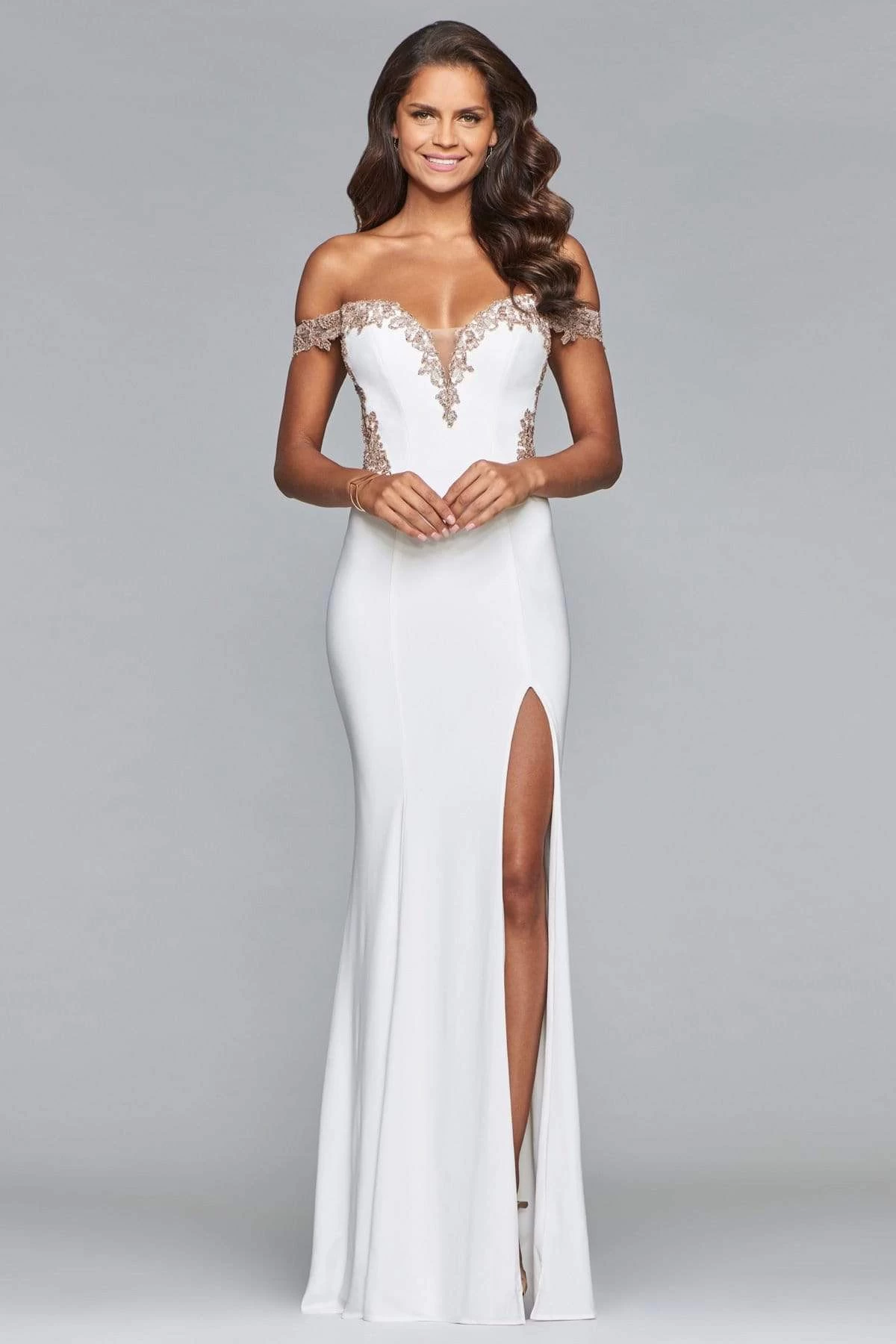 Faviana - S10001 Off-Shoulder Jersey Sheath Gown 5 Faviana - S10001 Off-Shoulder Jersey Sheath Gown - Image 3