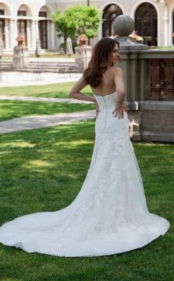 Rachel Allan Bridal - M620 Lace Embroidered Sweetheart Trumpet Gown -Boutique Wedding Dress Store rachel allan bridal m620 lace embroidered sweetheart trumpet gown wedding dresses 5486834221113
