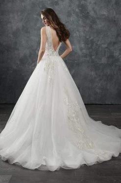 Rachel Allan Bridal - M646 Bedazzled Deep V-neck Tulle Wedding Gown -Boutique Wedding Dress Store rachel allan bridal m646 bedazzled deep v neck tulle wedding gown wedding dresses 14156963184723