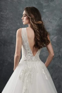 Rachel Allan Bridal - M646 Bedazzled Deep V-neck Tulle Wedding Gown -Boutique Wedding Dress Store rachel allan bridal m646 bedazzled deep v neck tulle wedding gown wedding dresses 14156963217491