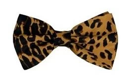 White/Black Leopard Print Bow Ties With Matching Pocket Squares 5 White/Black Leopard Print Bow Ties With Matching Pocket Squares - Image 3